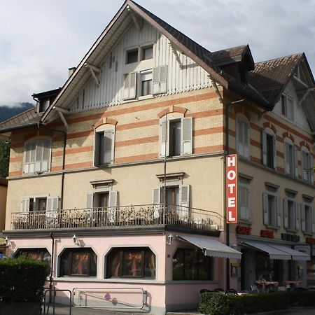 Hotel De La Gare Monthey Exterior foto